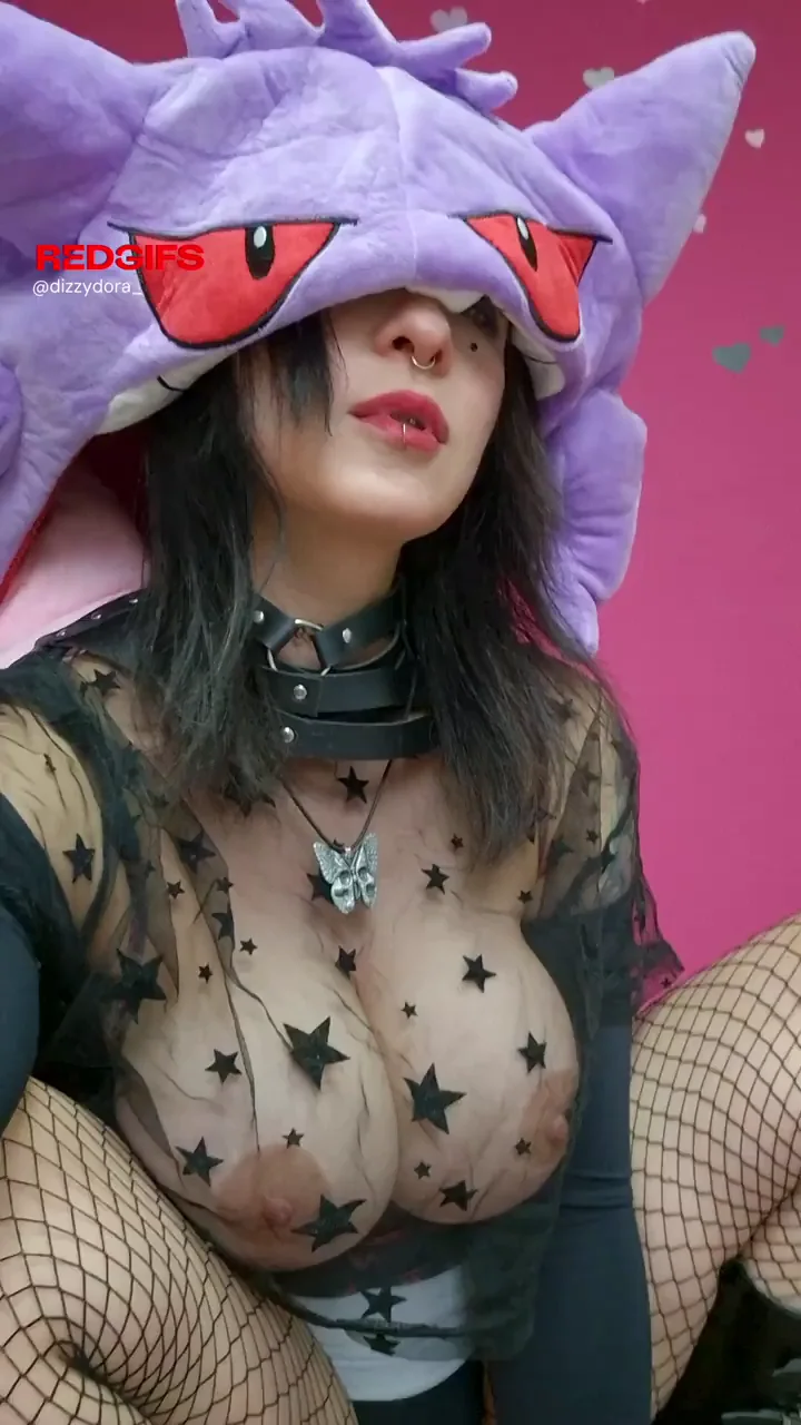 The friendly gothgf next door