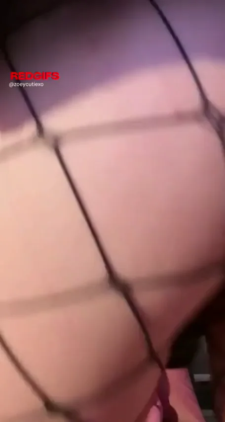 allow me to twerk while sitting on you