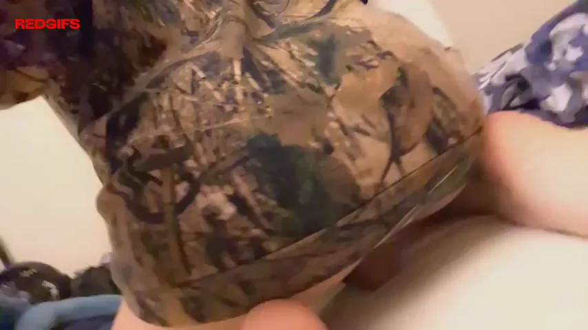 Jiggling My Juicy Trap Ass :3
