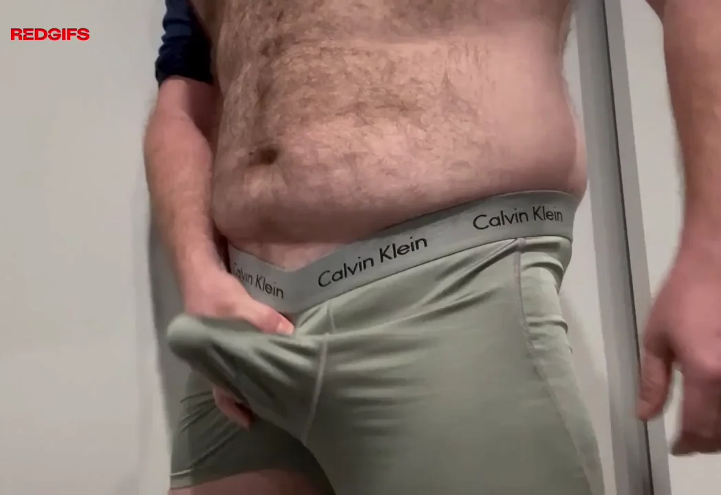 Straight (39) whipping it out