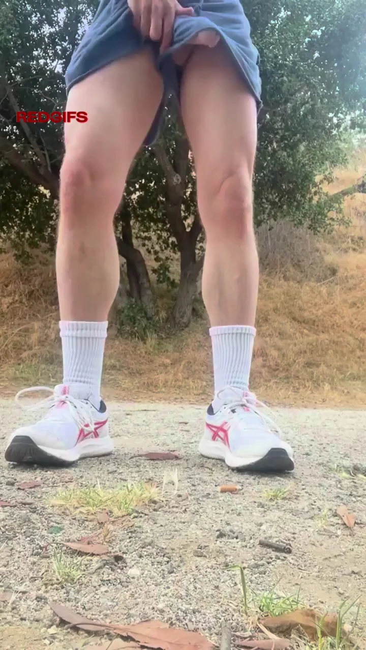 Quick Trail Drip Hike Before Perverted Uber Dad Duties 🍆🌳💦