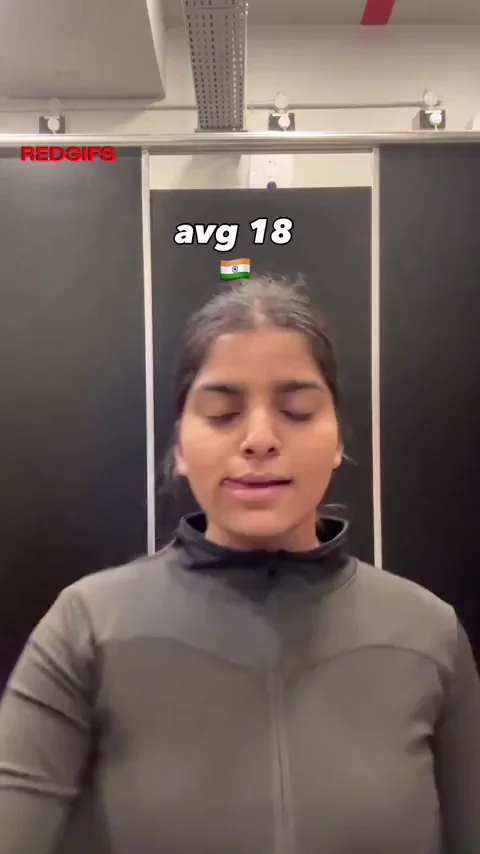Cute Busty Desi Teen Tease in Elevator 🔥🍑
