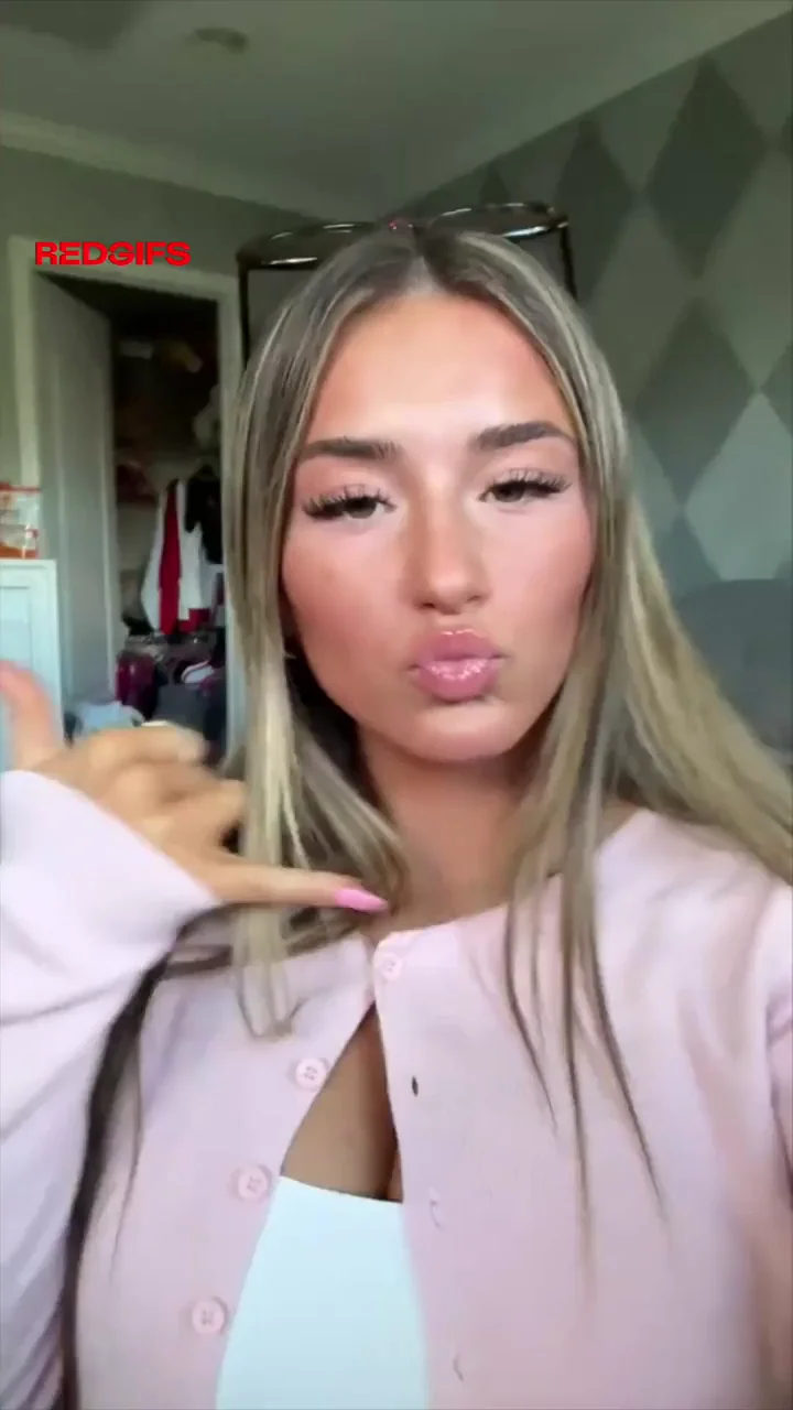Cardigan Tease: Busty Teen's Massive Tits Spill Out 🍒🔥