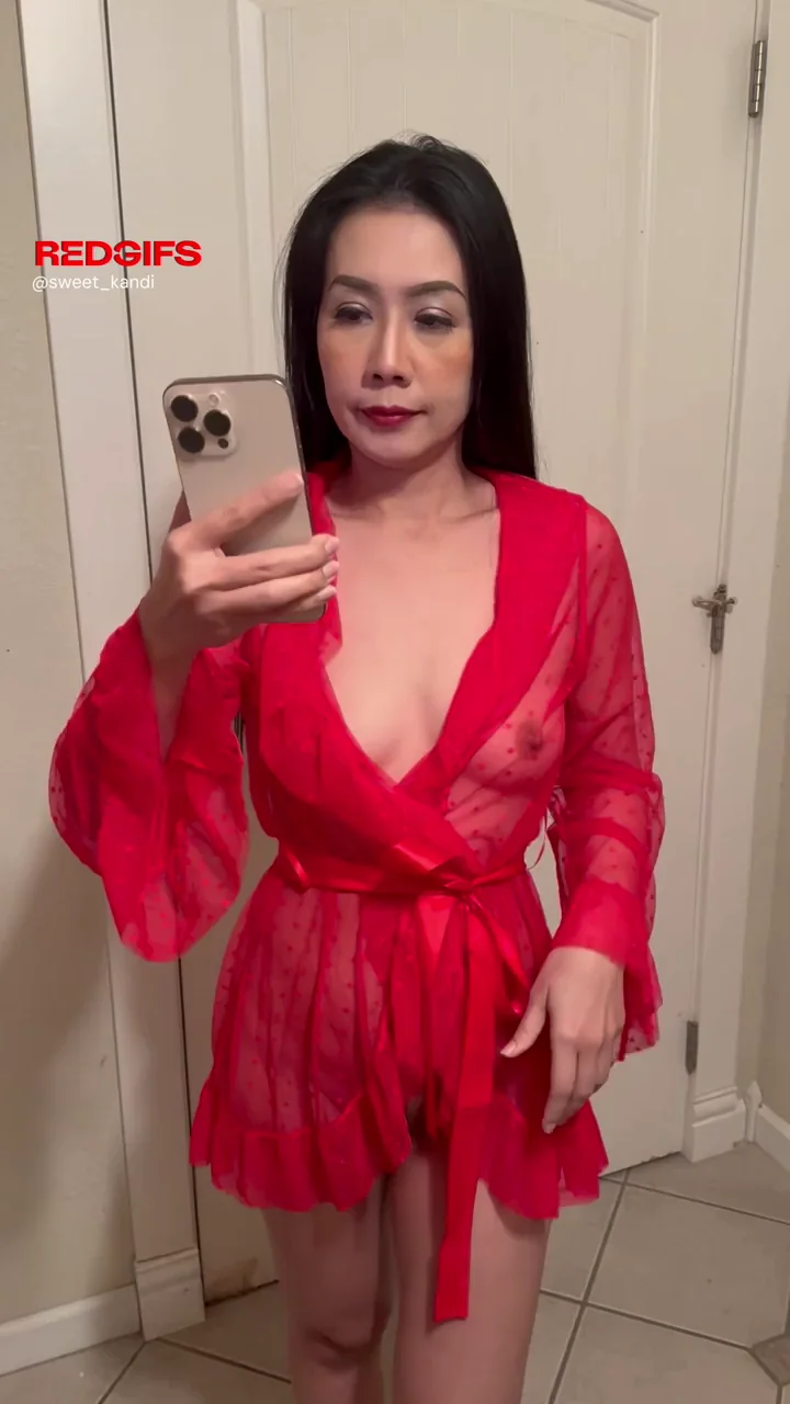 Risky Creampie? 42yo Asian MILF Teases Raw Fuck 🍑💦🔥