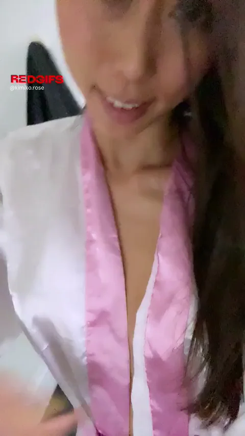 would you consider breeding a horny asian mommy like me? (f)