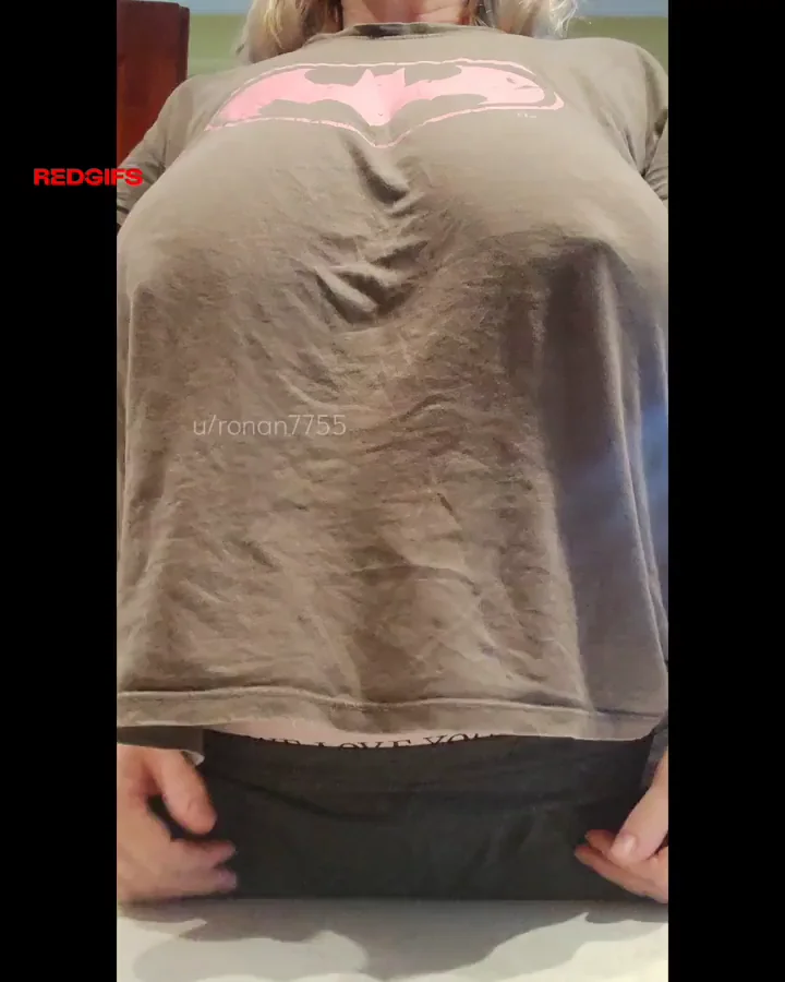Titty post 🤗 [F]