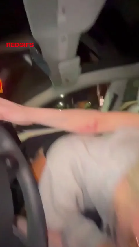 I suck his BWC after college party :3