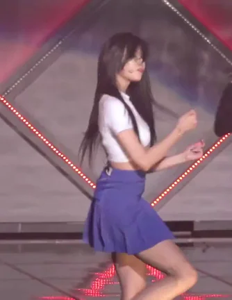 🔥 TWICE Sana Schoolgirl Skirt Tease & Ass Shake 💦