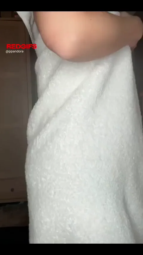 Straight out of the bath- getting wet never felt so good [f]