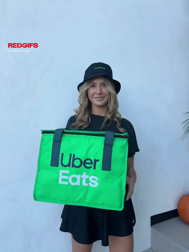 🍔 Barely Legal Babe's Uber Eats Tease & Fuck Fest 🔥