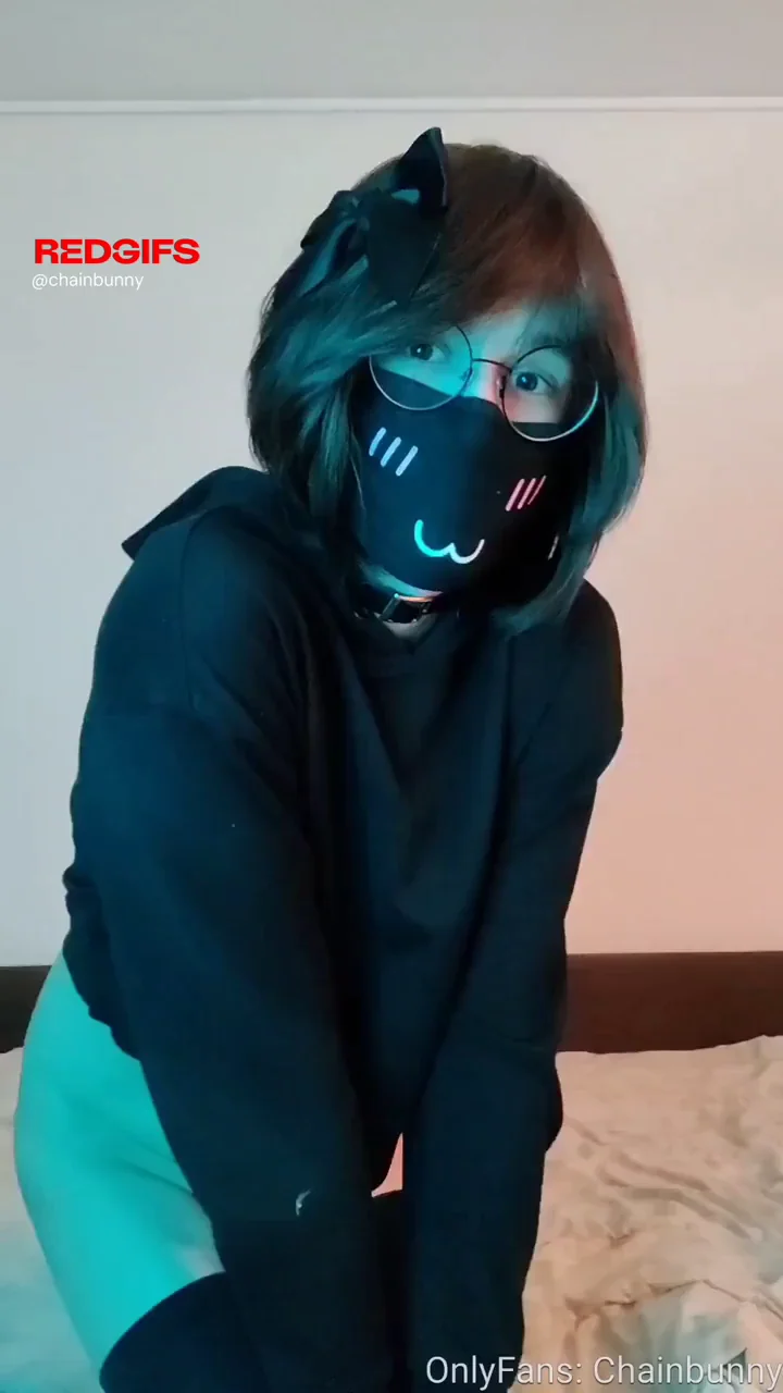 I know we just met but wanna taste my cum~?? 🥛🖤