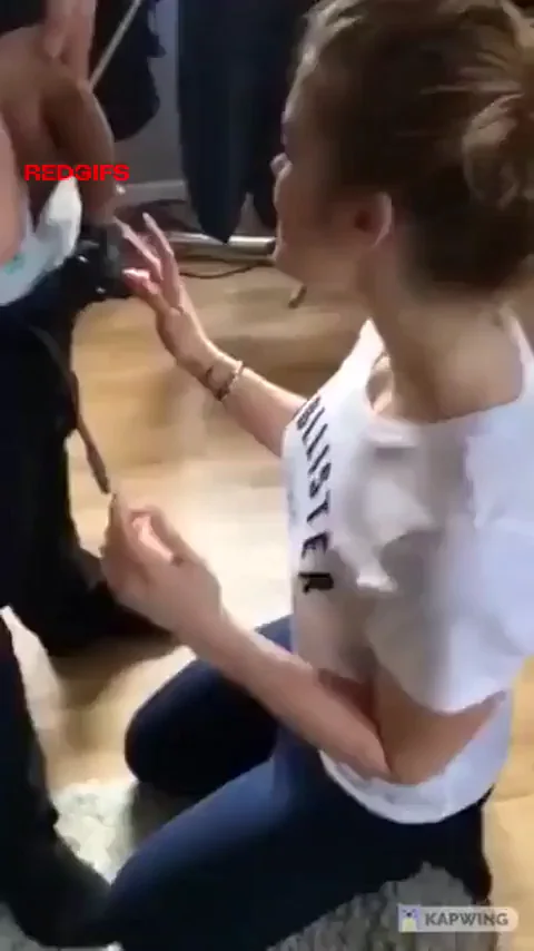 Petite Swedish Slut's Car Service Deepthroat 🍆💦