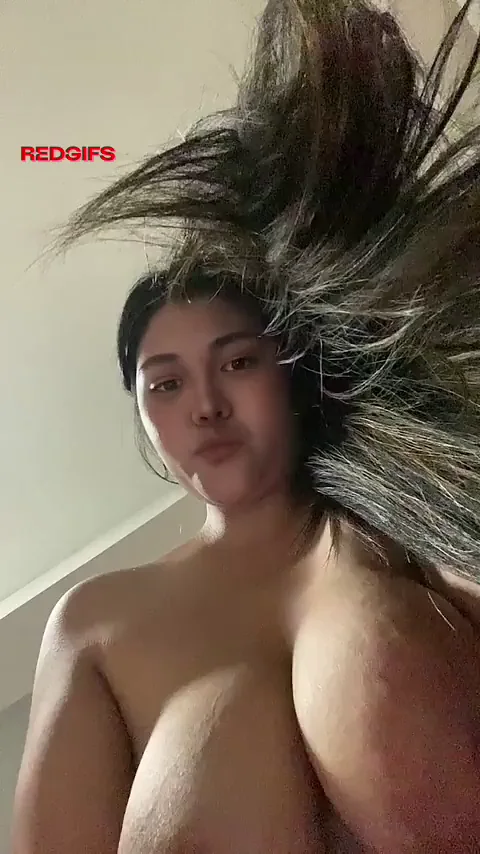 I can't hide my amazing big tits