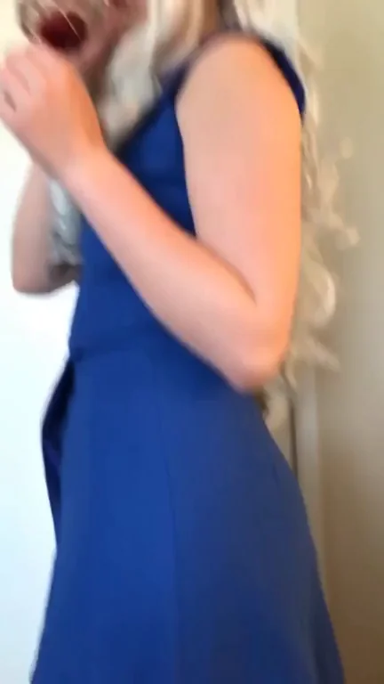 Daenerys Rides Dick Like Dragons 🔥🍑 (OC SheFucksHim)