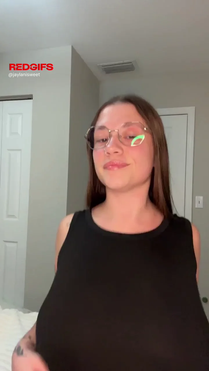 Warning: natural busty girl ahead