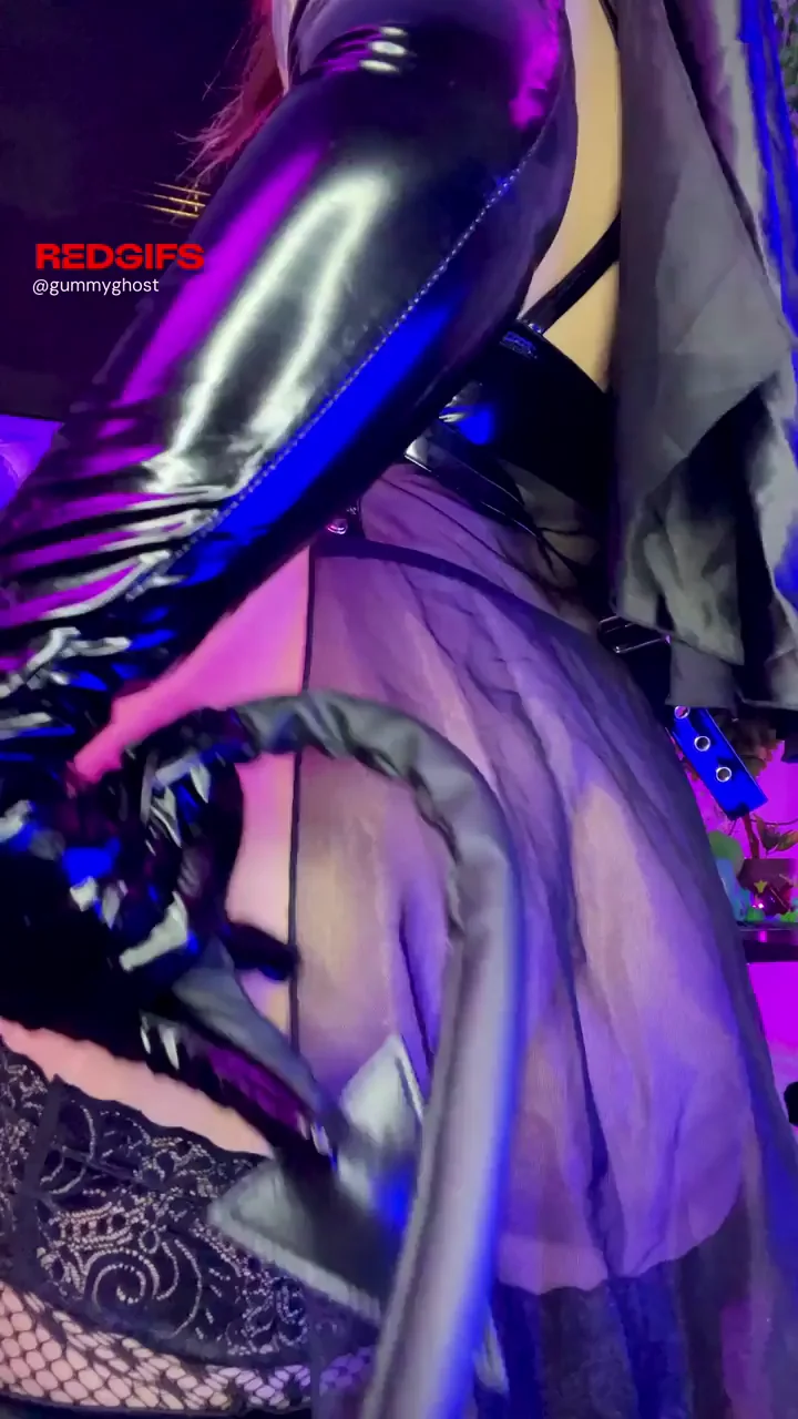 Pull on my tail and watch my knees buckle