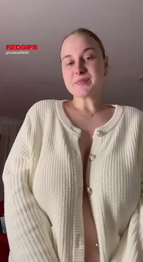 Ready to risk on this 30yo married MILF cheat with thrill