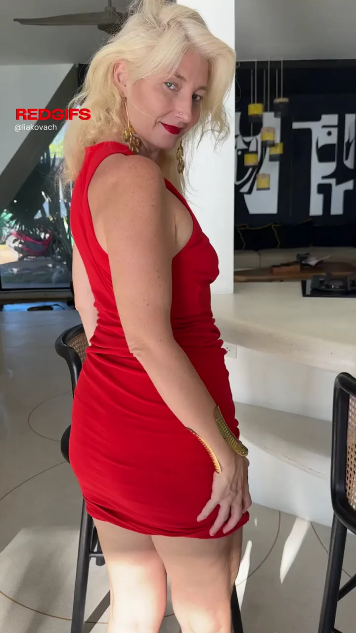 Married but still up for a quick fuck
