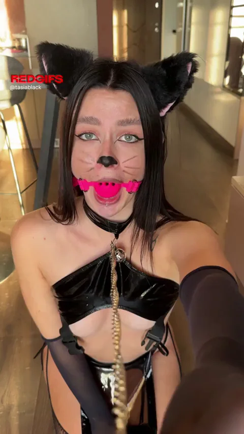 Meow Master Needed: Collar This Petite Catgirl Slut 😻🔗