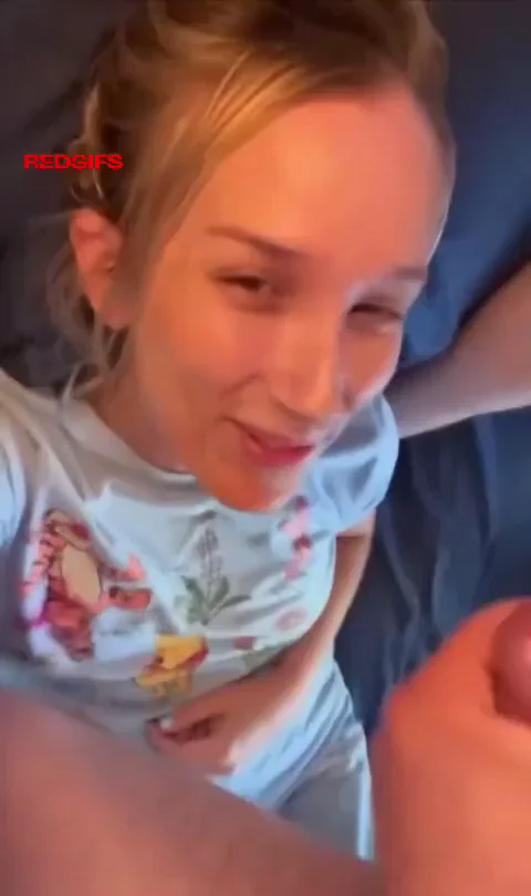Huge load for amateur cutie