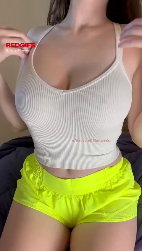 Cover my tits in your cum