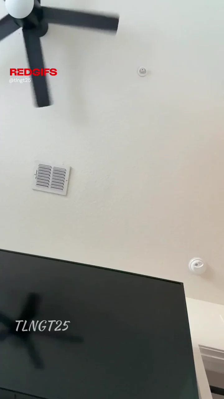 🍑 Big-Titty Latina Bombshell Nude Tease - Falls Right Into Your Lap! 🔥