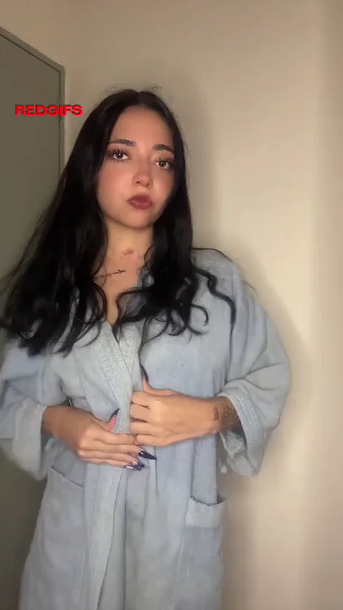 If your stepdaughter sent you a video like this, how would you  reply?