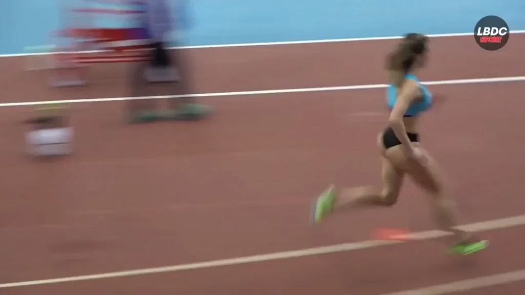 🔥 Spanish Sprinter's Juicy Ass Warm-Up Tease 💦