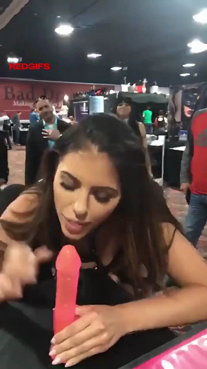 Adriana Chechik Ditches Autographs for Epic Deepthroat Dildo Devouring at the Expo