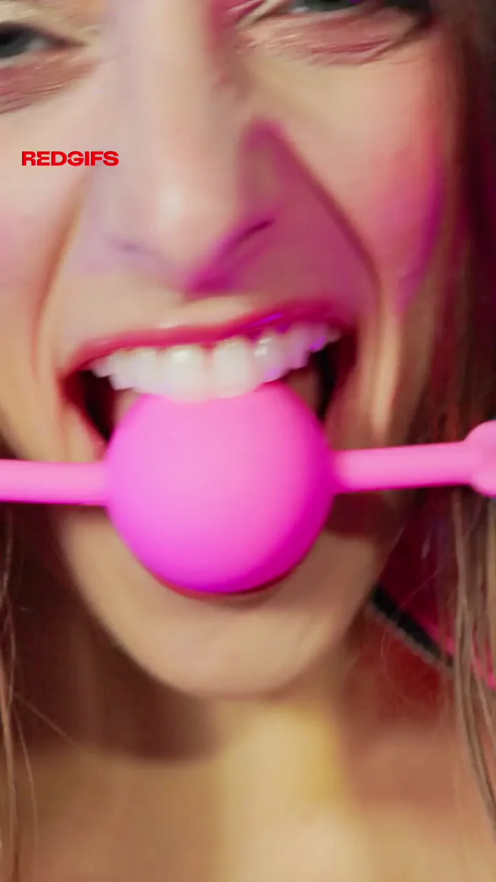 Hard fucked into her mouth and properly deepthroated