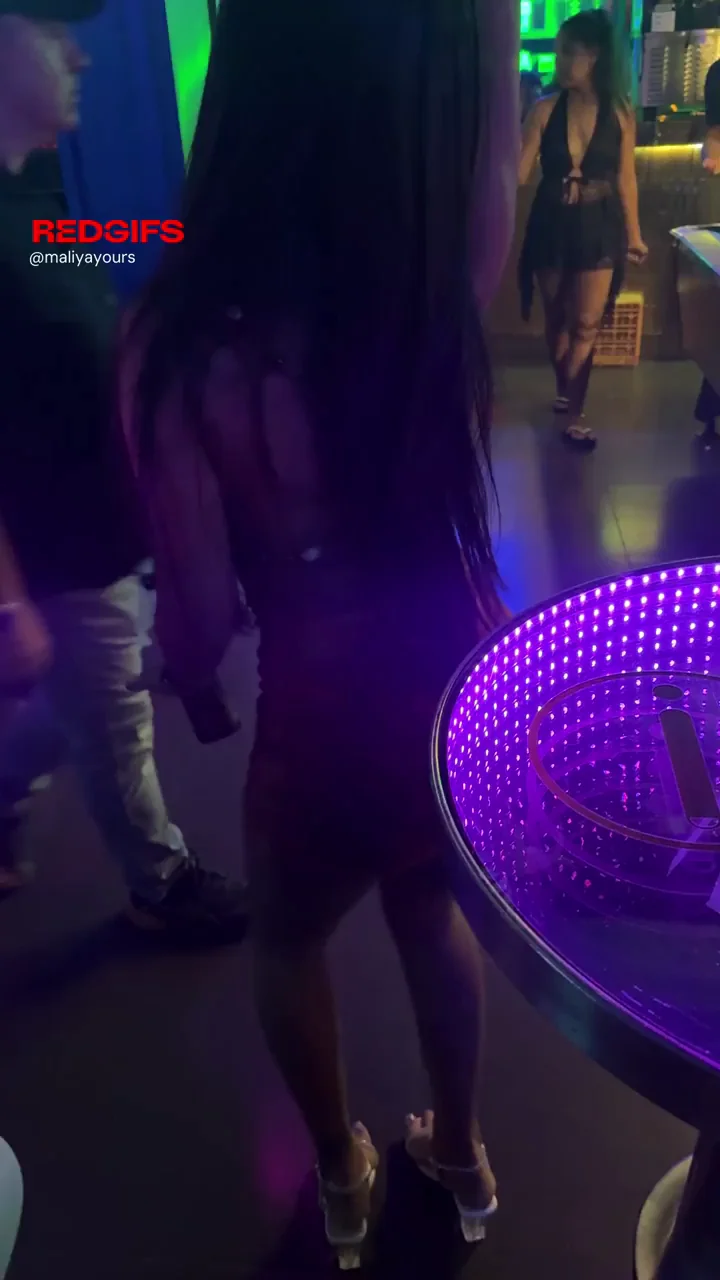 This fuckdoll wants to have your first date in a bar.