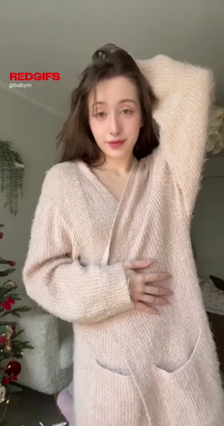 Why do some men find small boobs uniquely appealing (fuckdoll)
