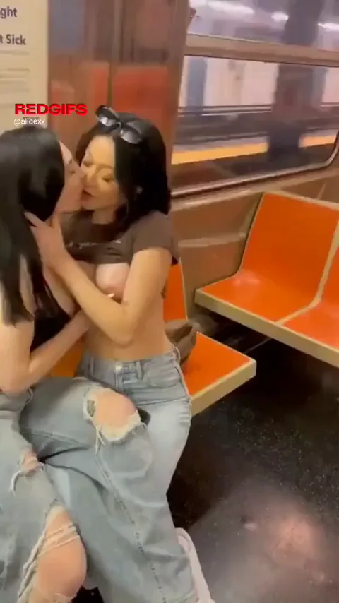 Girls are better kissers
