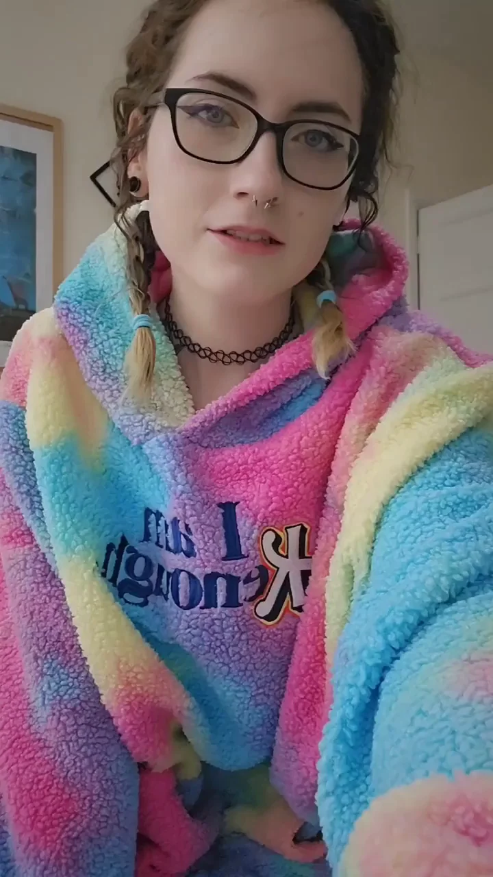 TikTok Nerd Slut's Hoodie Tease to Dripping Cowgirl Dildo Pound