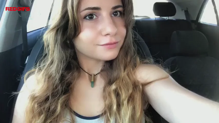 Cute Teen's Juicy Snack Pussy in the Car