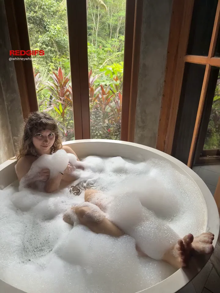 Come and join me for a nice bubble bath