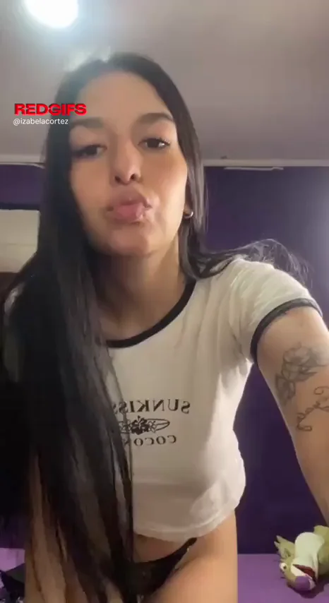 18yo Latina Tease: Old Dudes Crave My Perky Tits & Juicy Ass? 😈🍑