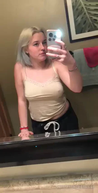 Ssssexy Blonde Amateur Tease in Bathroom 💦👙