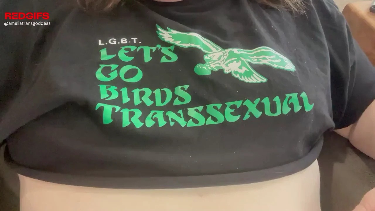 Massaging my tit