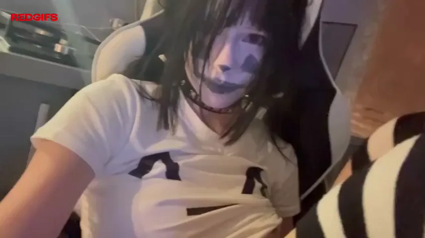 Needy Goth Clown Fuckdoll Begs in Perfect Position 😈🤡💦