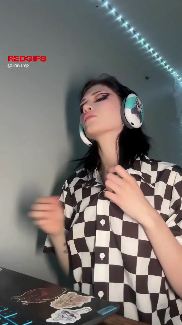 Acting skills on a snail level