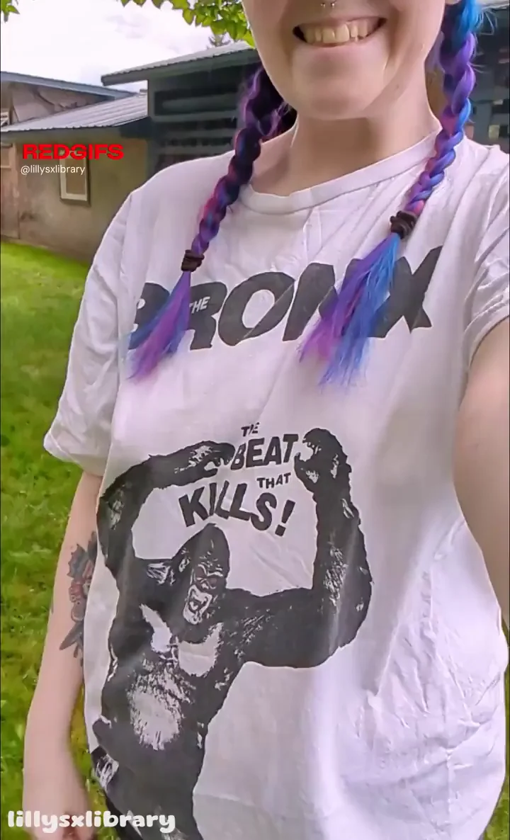 I've always wanted to have risky public sex ;)