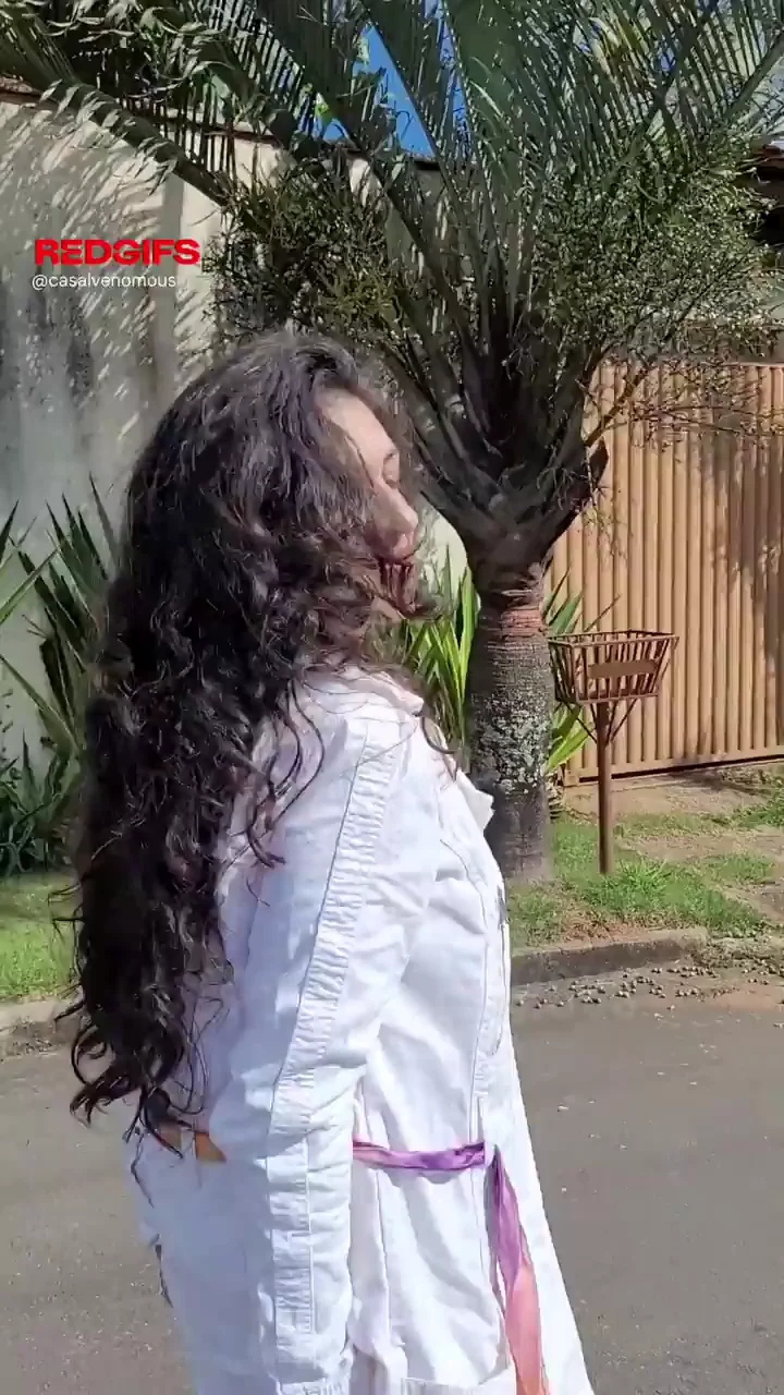 Taking my panties off in the middle of the street is so exciting. [GIF]