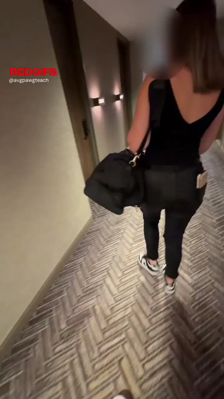 Knock knock, Hotwife here looking for some deep strokes please