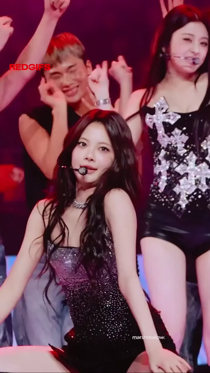 LE SSERAFIM - Eunchae