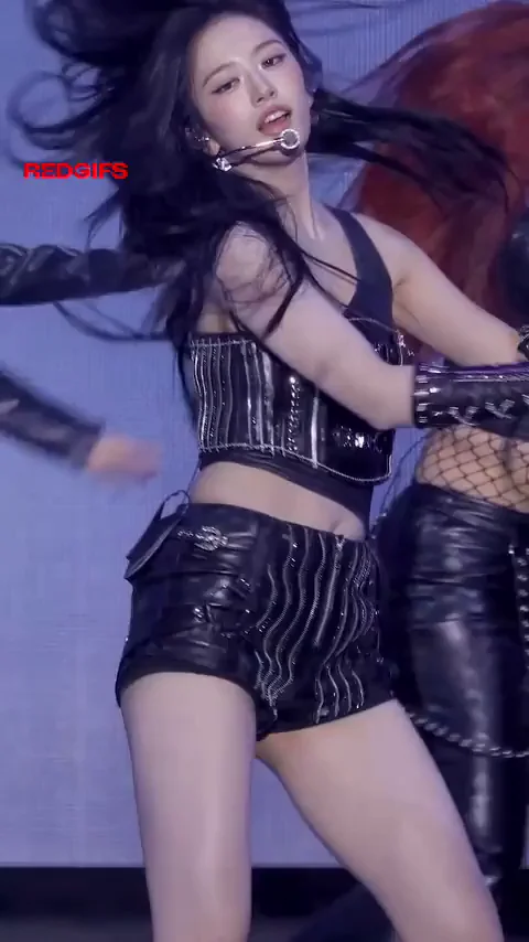 IVE - Yujin