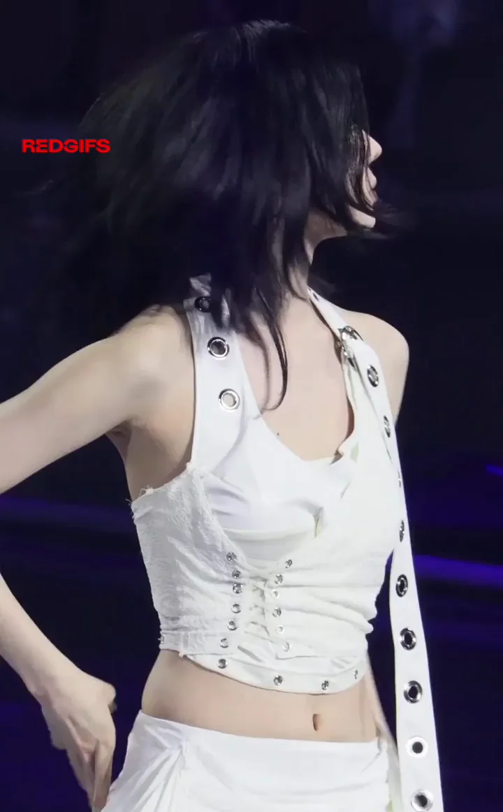 Winter aespa Tight Kpop Tease 🔥🍑