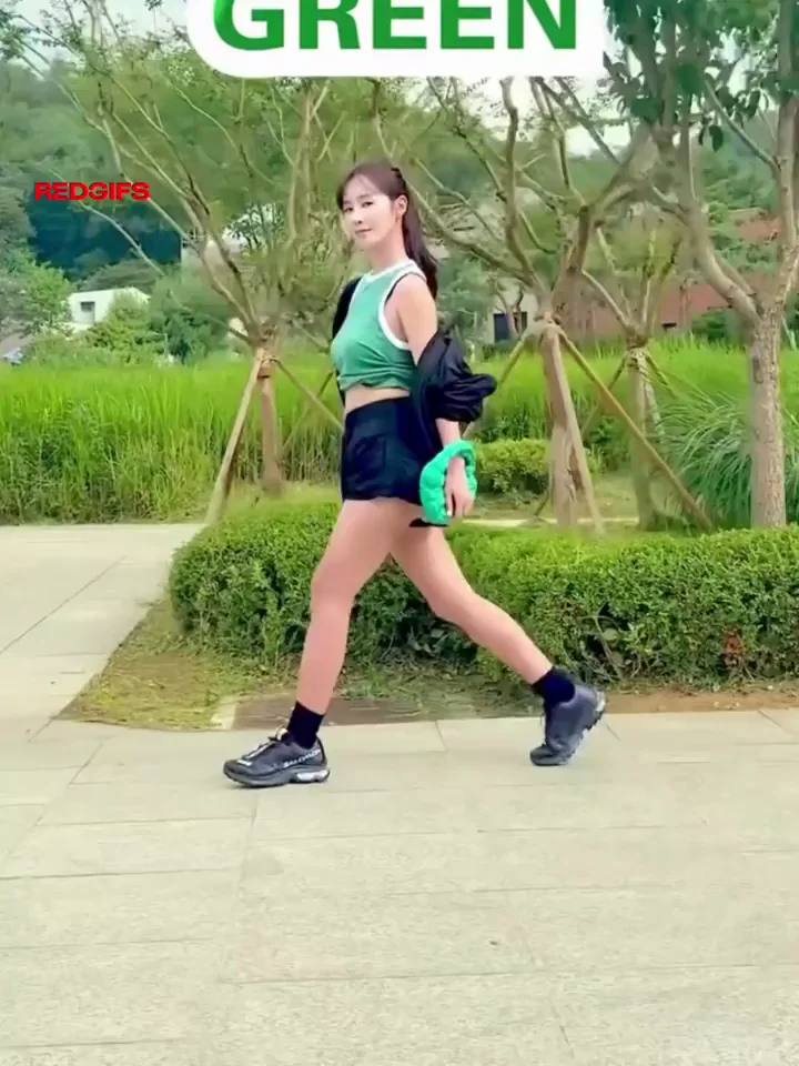 SNSD - Yuri