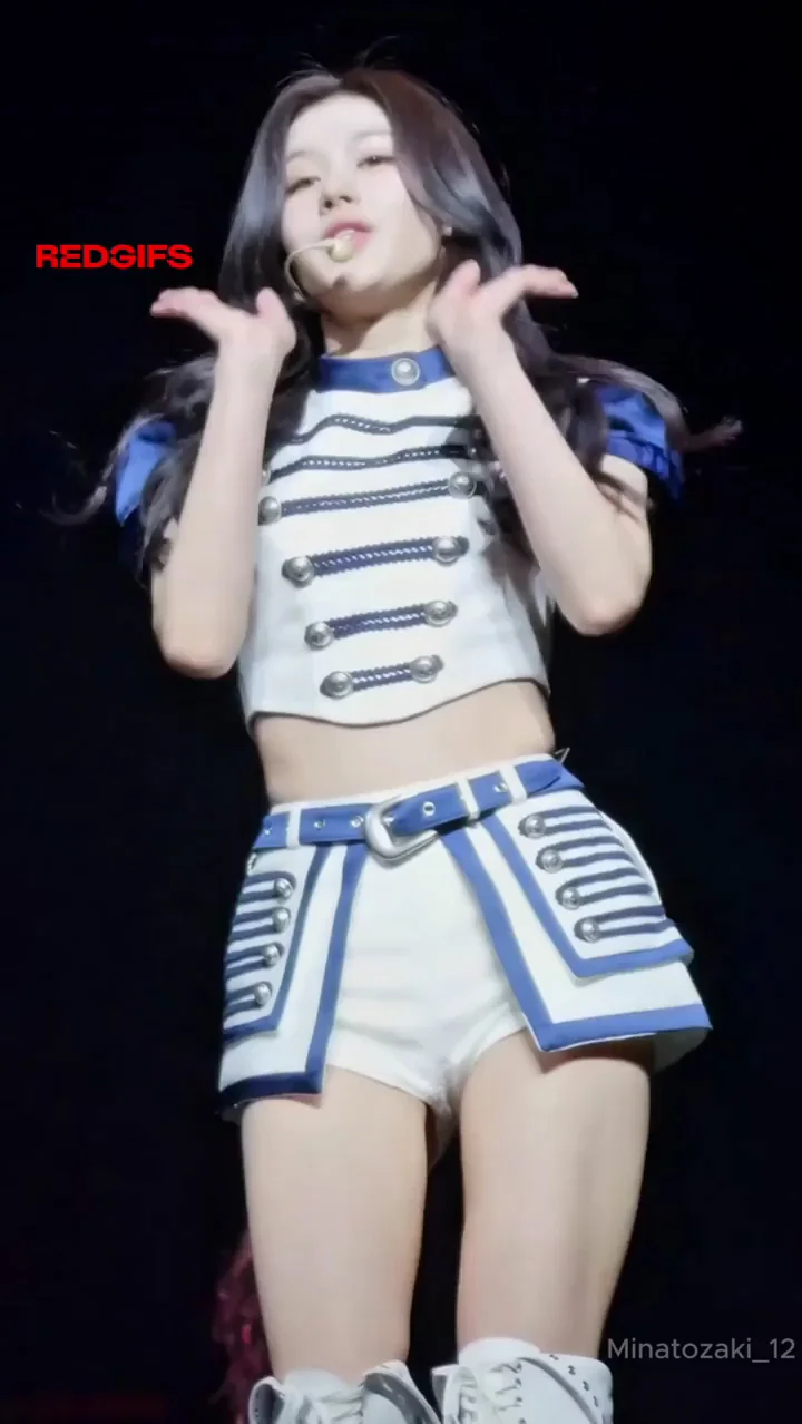 TWICE - Sana