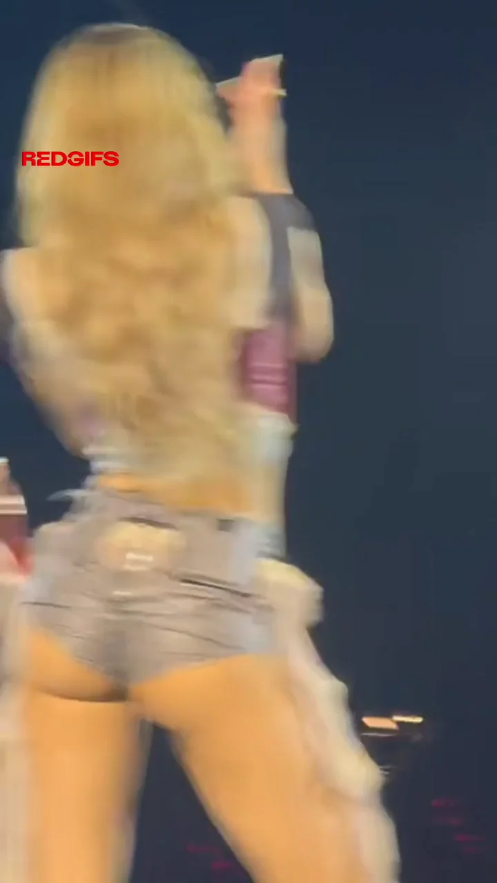 Blackpink - Lisa
